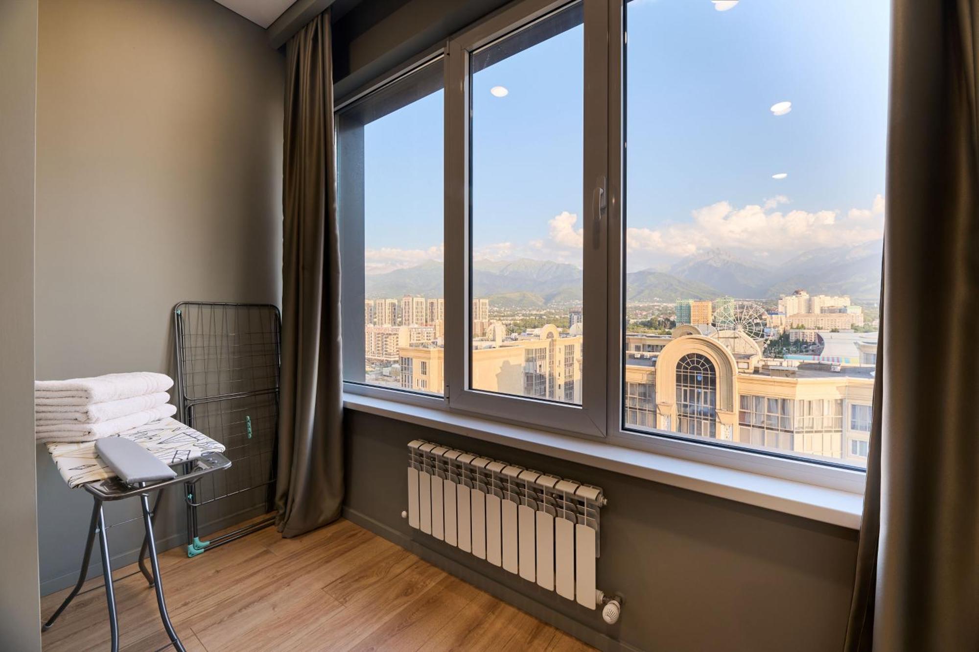 Five Business-Class Rooms In R-House Near Mega Center Almati Kültér fotó